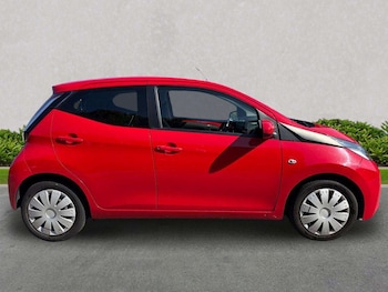 Used Toyota AYGO 2017 for sale - 79230663: Photo