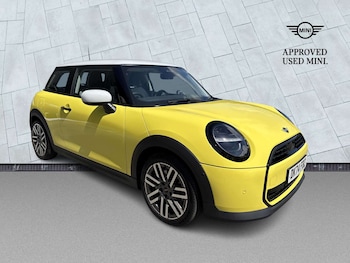 Used MINI Cooper 2024 for sale - 79216536: Photo