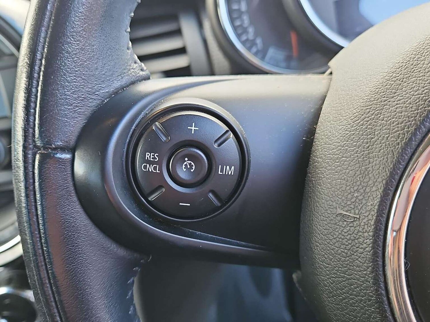 Used MINI Hatch 2016 for sale - 76596256: Photo 25