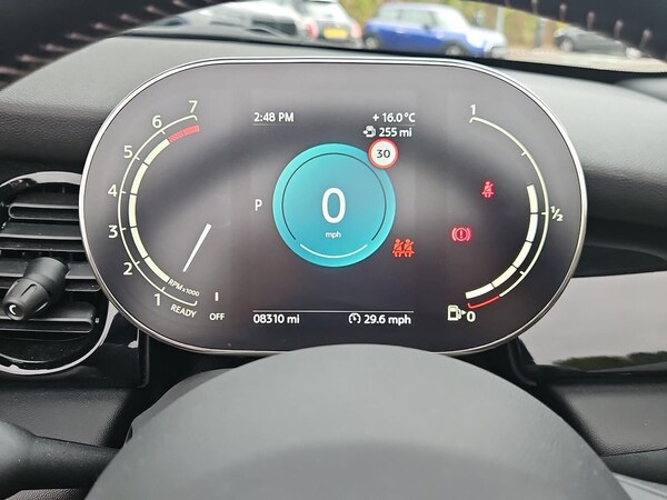 Used MINI Convertible 2024 for sale - 76142924: Photo 11