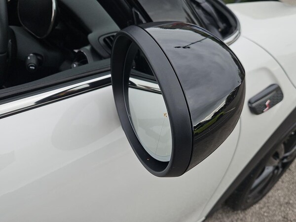 Used MINI Convertible 2024 for sale - 76142924: Photo 37