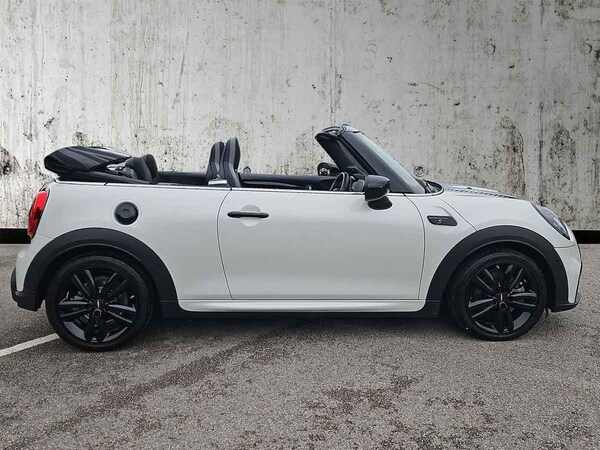 Used MINI Convertible 2024 for sale - 76142924: Photo 4