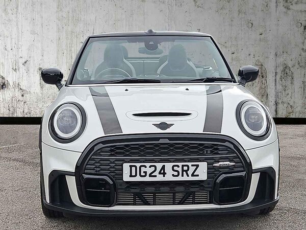Used MINI Convertible 2024 for sale - 76142924: Photo 6