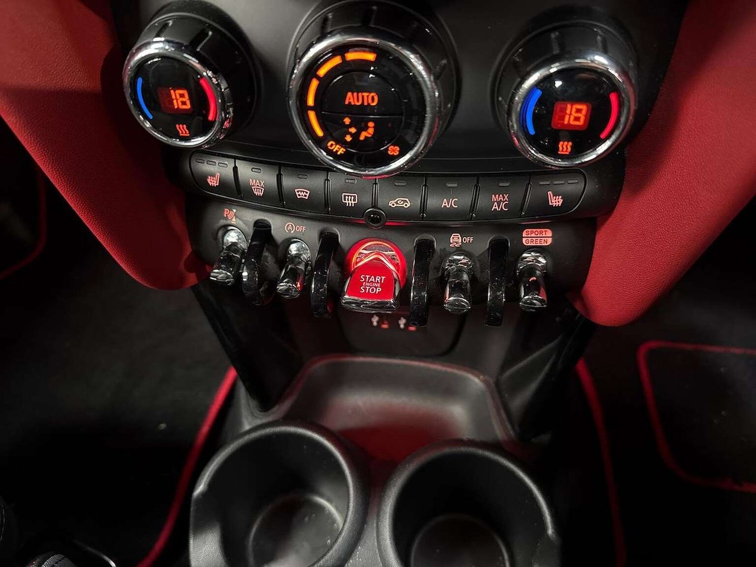 Used MINI Hatch 2019 for sale - 76596210: Photo 12