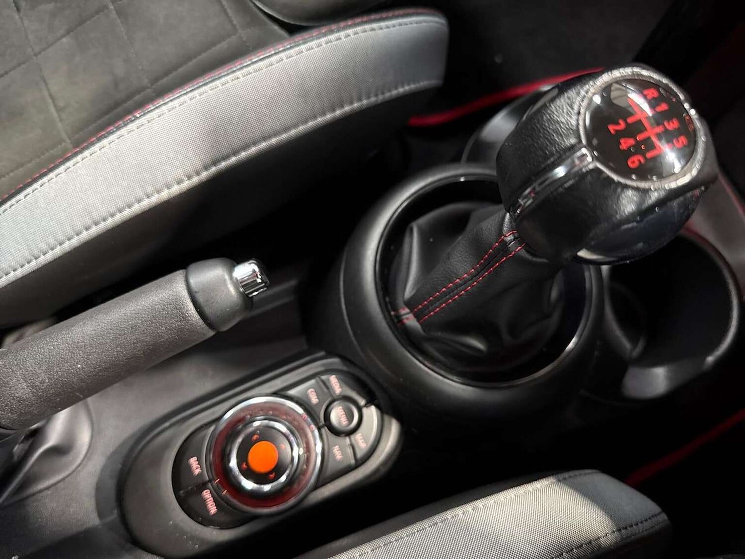 Used MINI Hatch 2019 for sale - 76596210: Photo 13