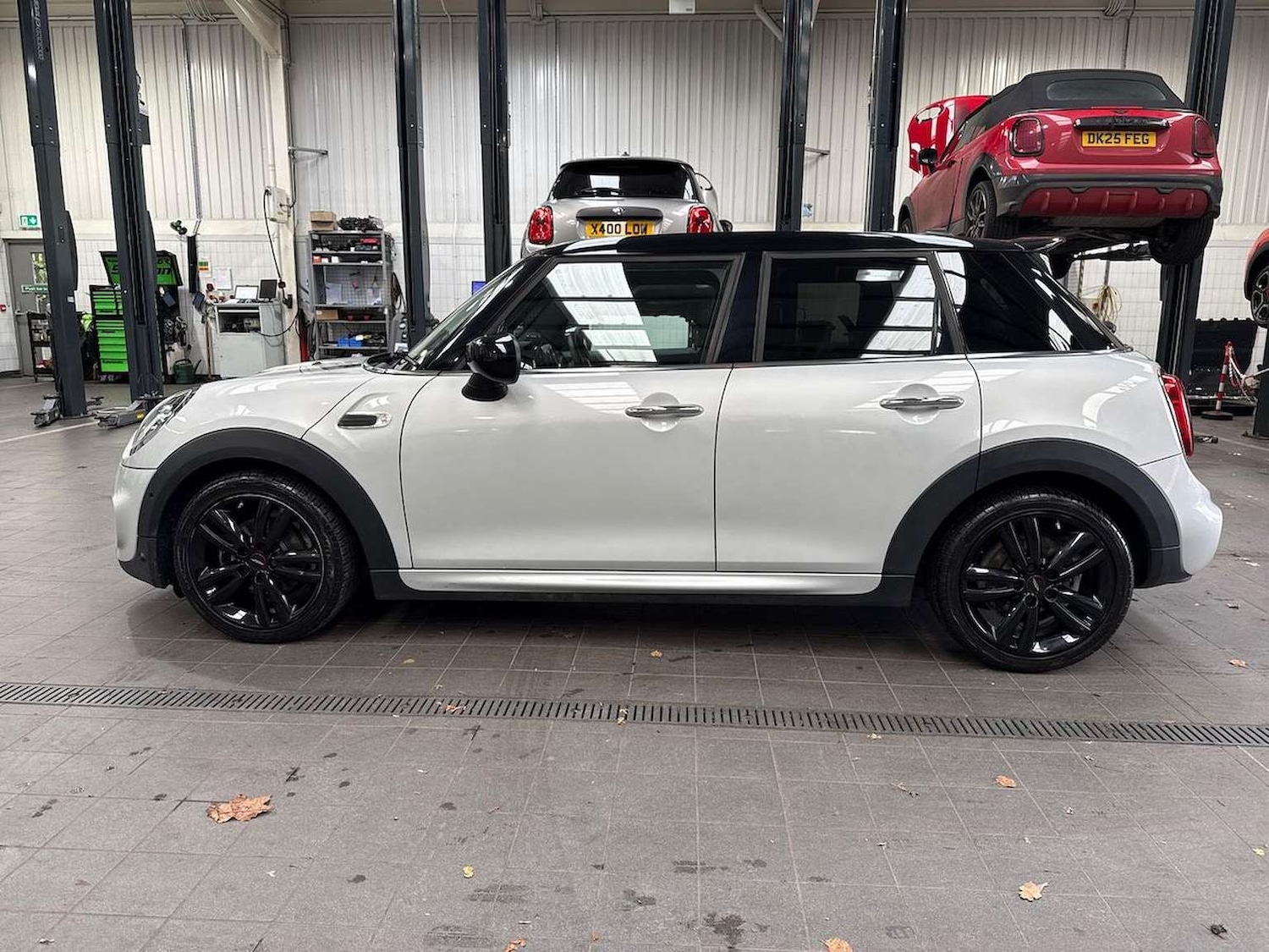 Used MINI Hatch 2019 for sale - 76596210: Photo 19