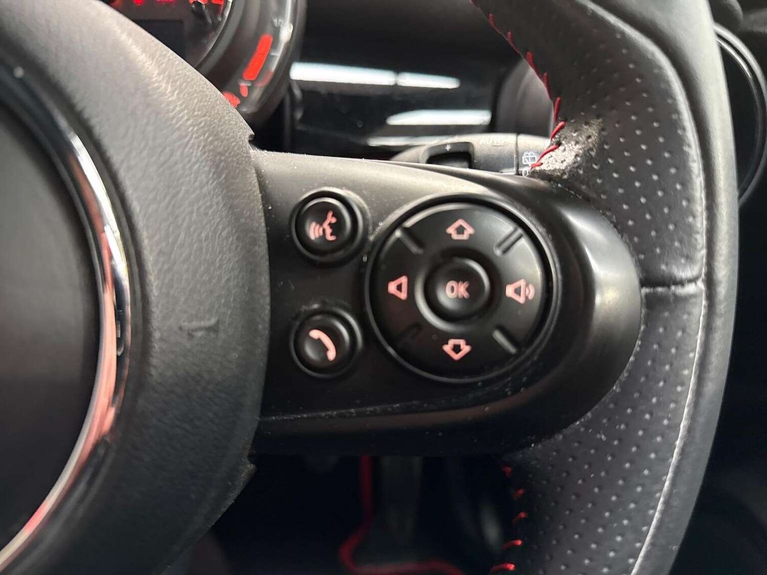 Used MINI Hatch 2019 for sale - 76596210: Photo 26