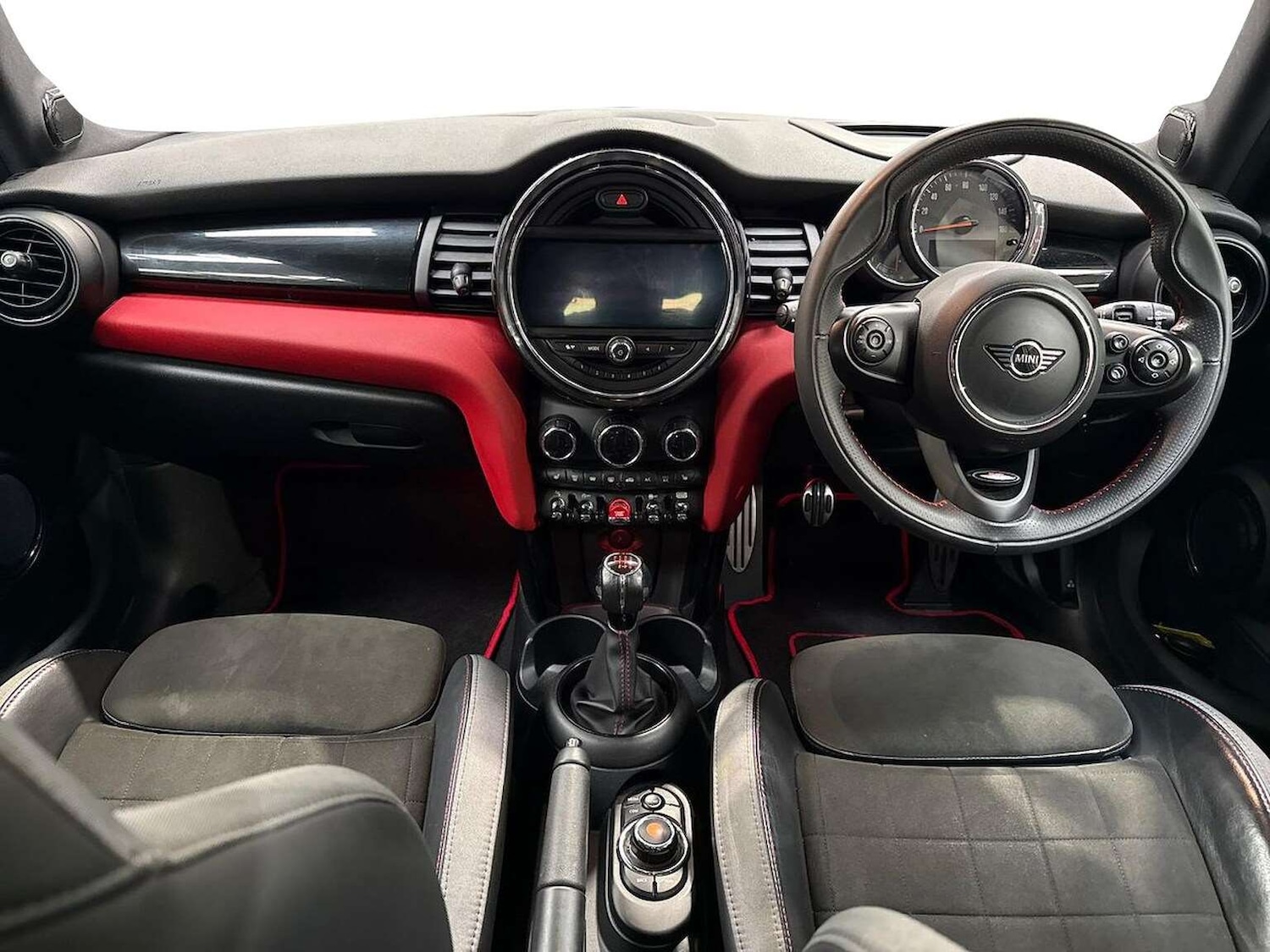 Used MINI Hatch 2019 for sale - 76596210: Photo 8