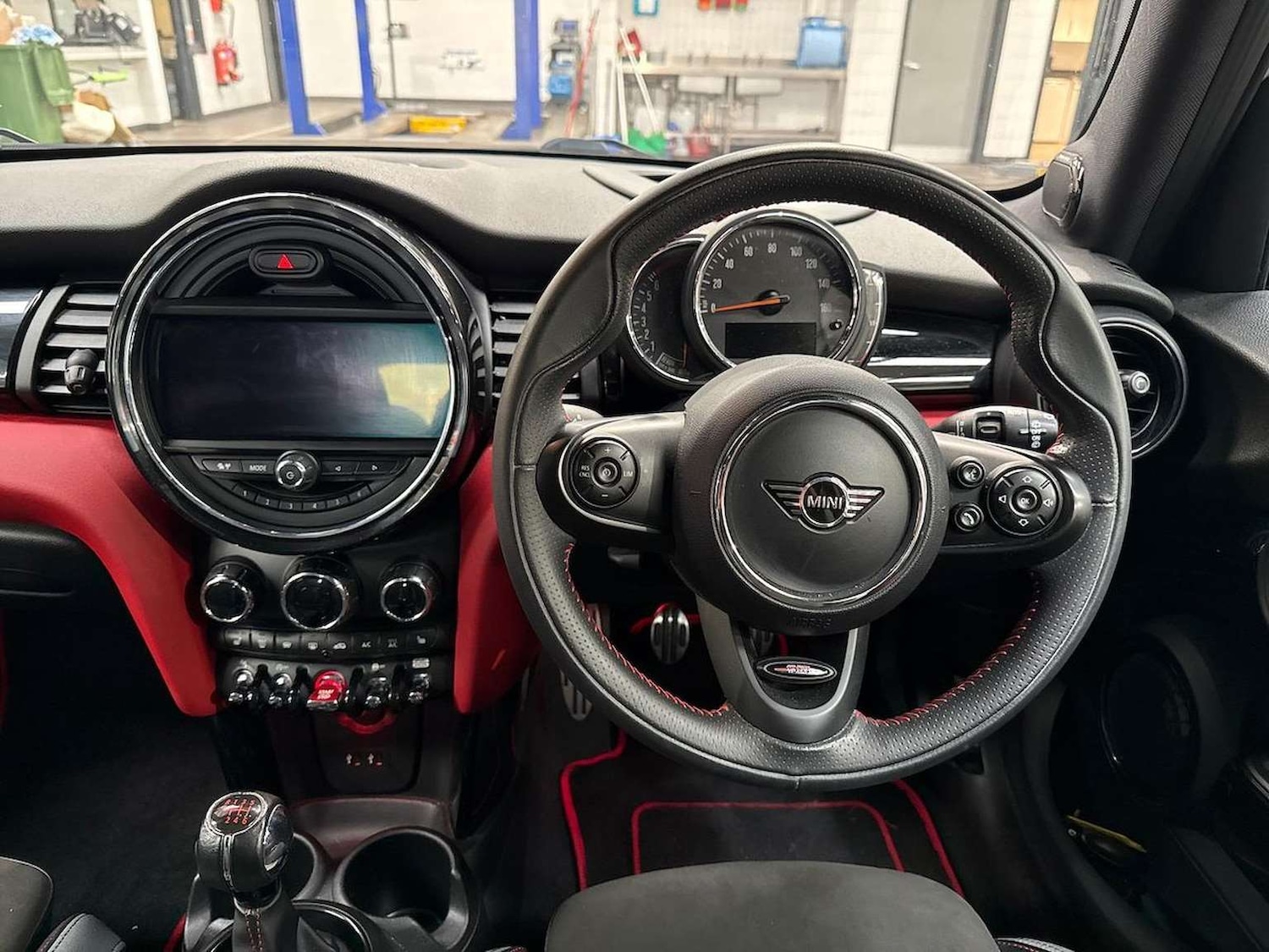 Used MINI Hatch 2019 for sale - 76596210: Photo 9