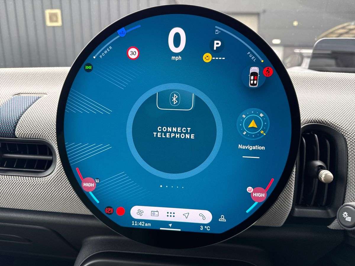 Used MINI Cooper 2025 for sale - 77916128: Photo 11