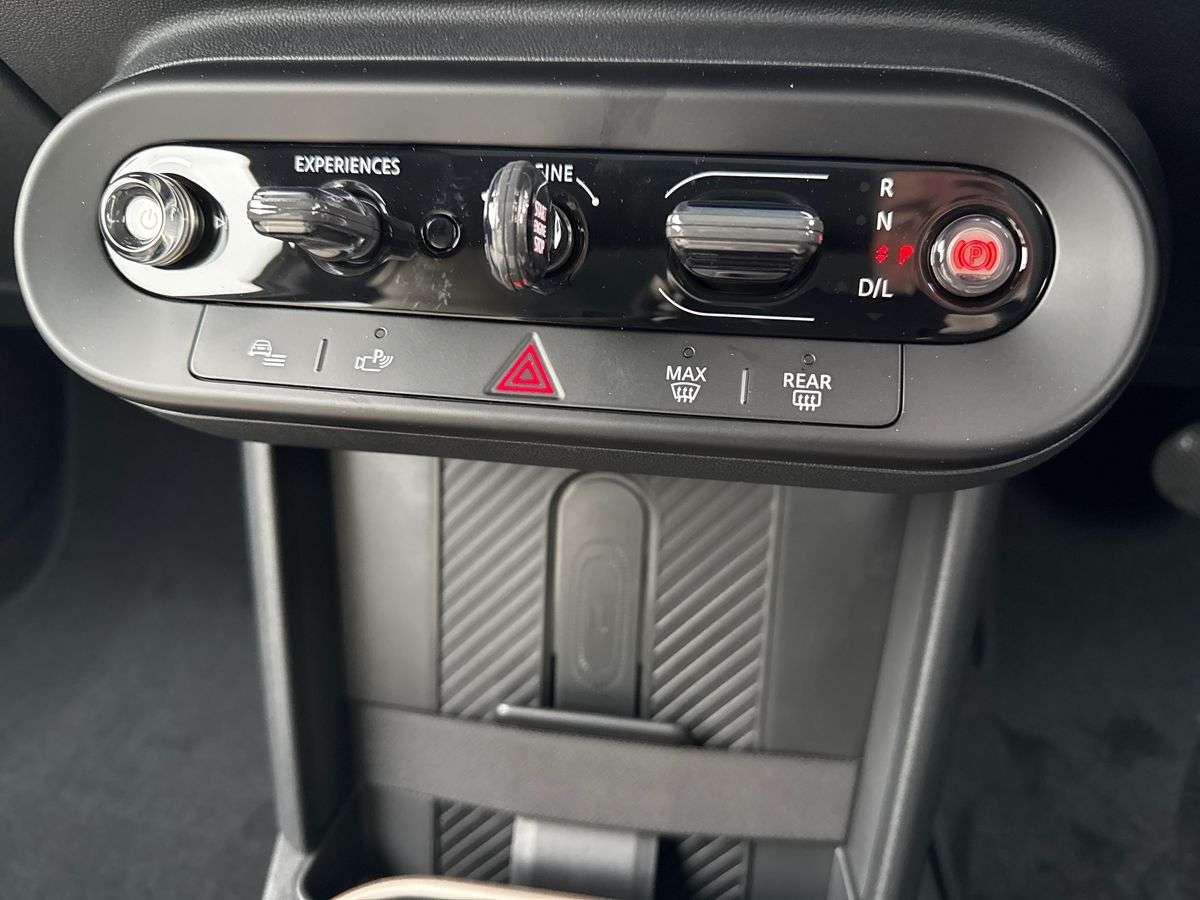 Used MINI Cooper 2025 for sale - 77916128: Photo 12