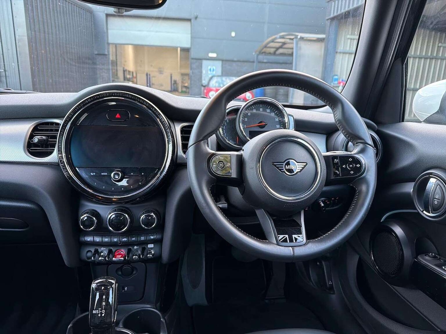 Used MINI Hatch 2022 for sale - 76596169: Photo 9