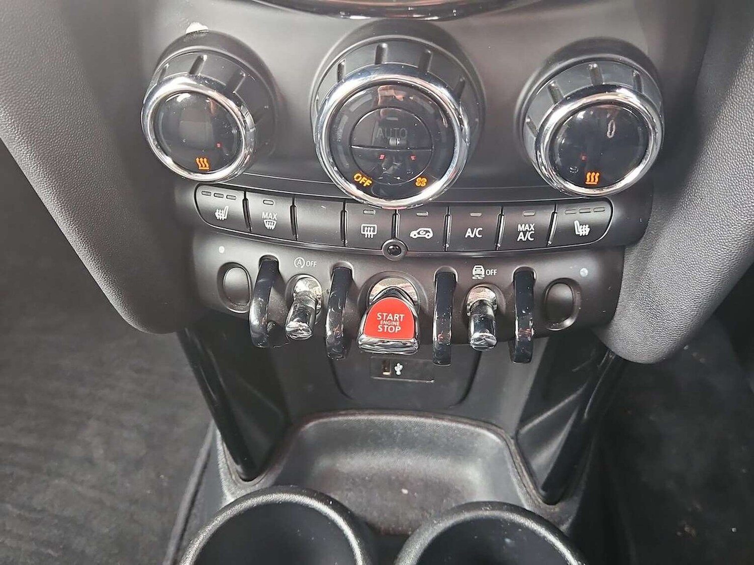 Used MINI Hatch 2022 for sale - 76596181: Photo 12