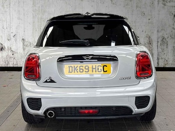 Used MINI Hatch 2019 for sale - 76599003: Photo