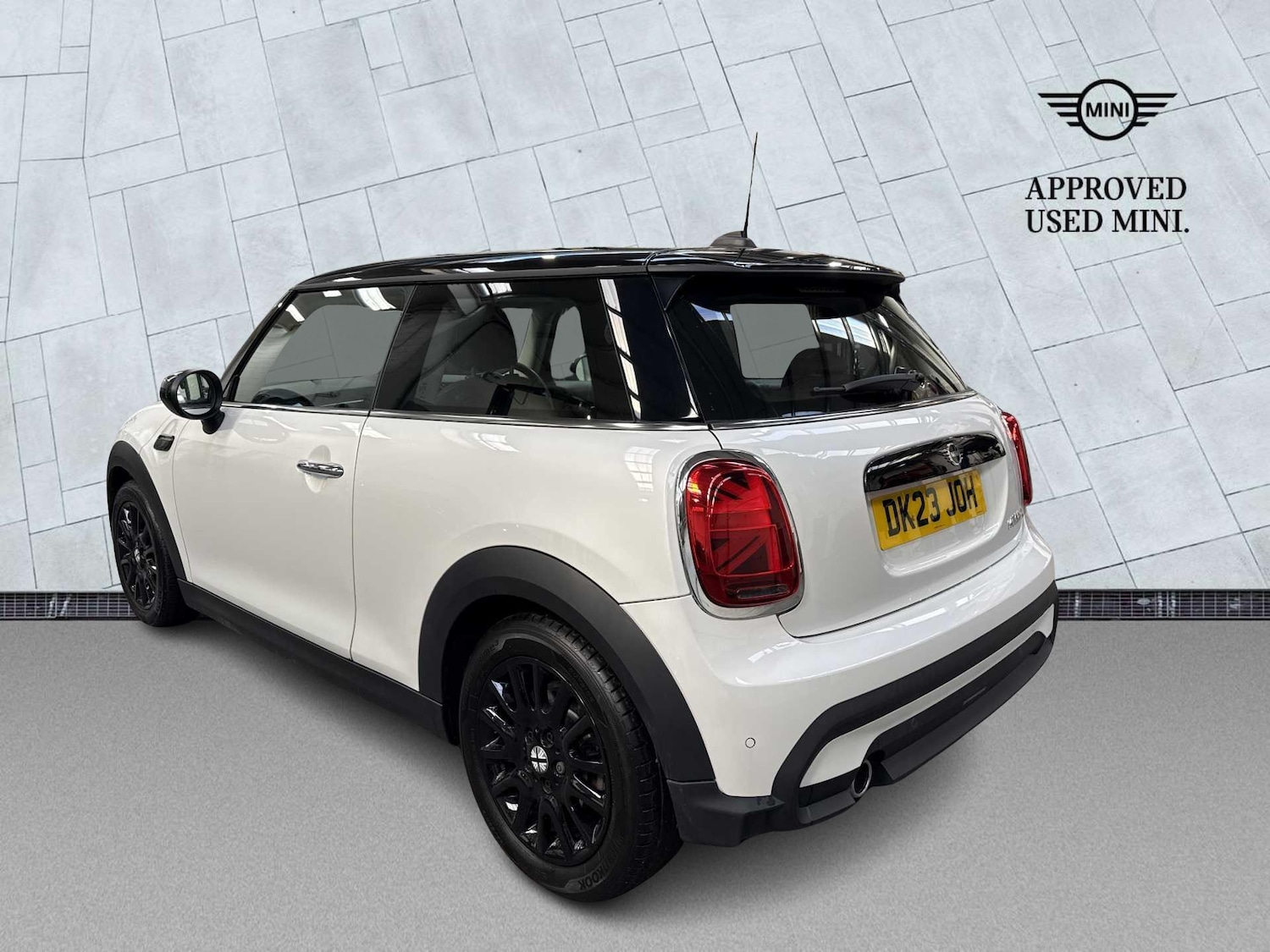 Used MINI Hatch 2023 for sale - 76694635: Photo 2