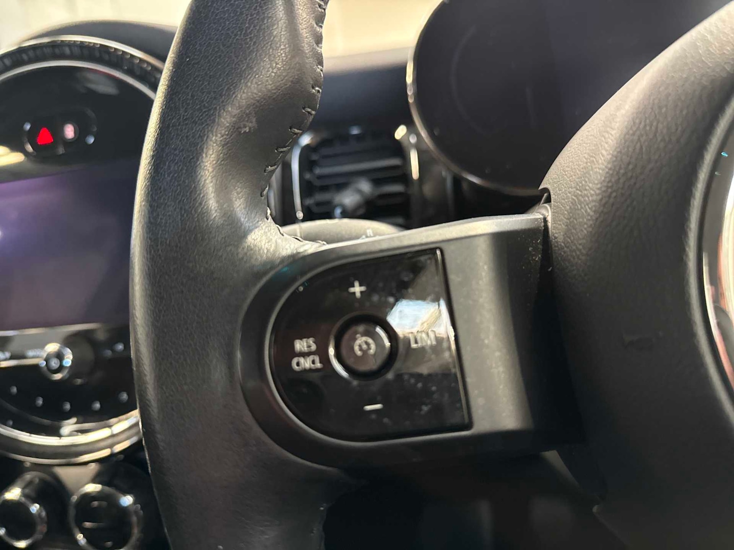 Used MINI Hatch 2023 for sale - 76694635: Photo 24