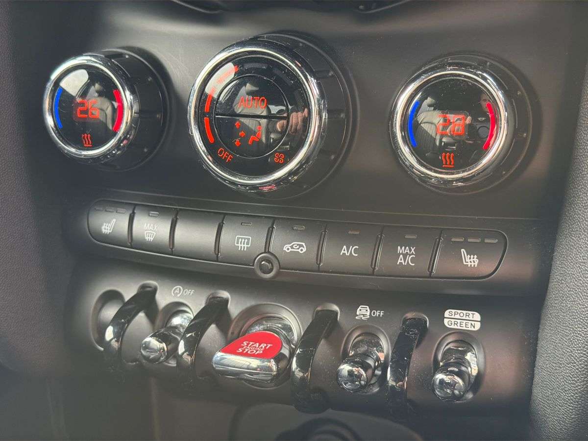 Used MINI Hatch 2024 for sale - 78106394: Photo 12