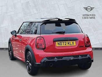 Used MINI Hatch 2023 for sale - 76830746: Photo