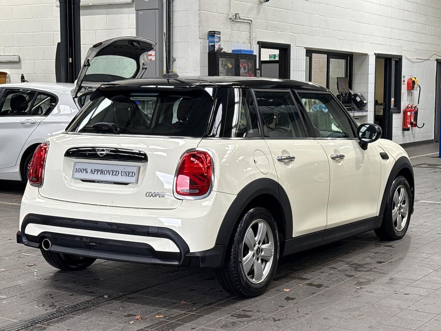 Used MINI Hatch 2022 for sale - 76464656: Photo 18