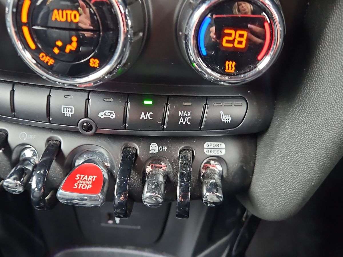 Used MINI Hatch 2023 for sale - 77980078: Photo 12