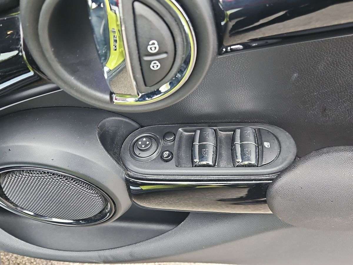 Used MINI Hatch 2023 for sale - 77980078: Photo 31