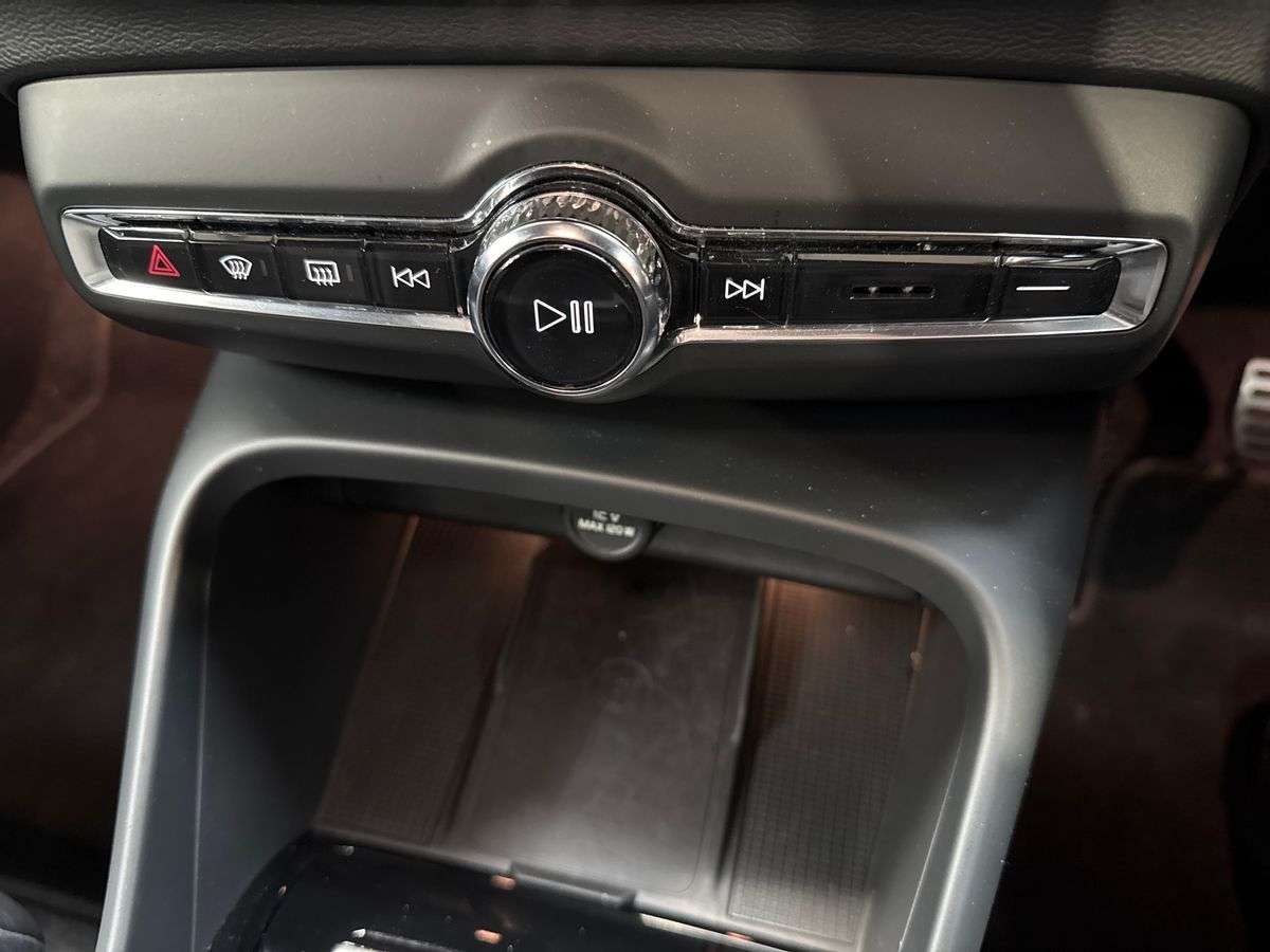 Used Volvo XC40 2021 for sale - 78196215: Photo 12