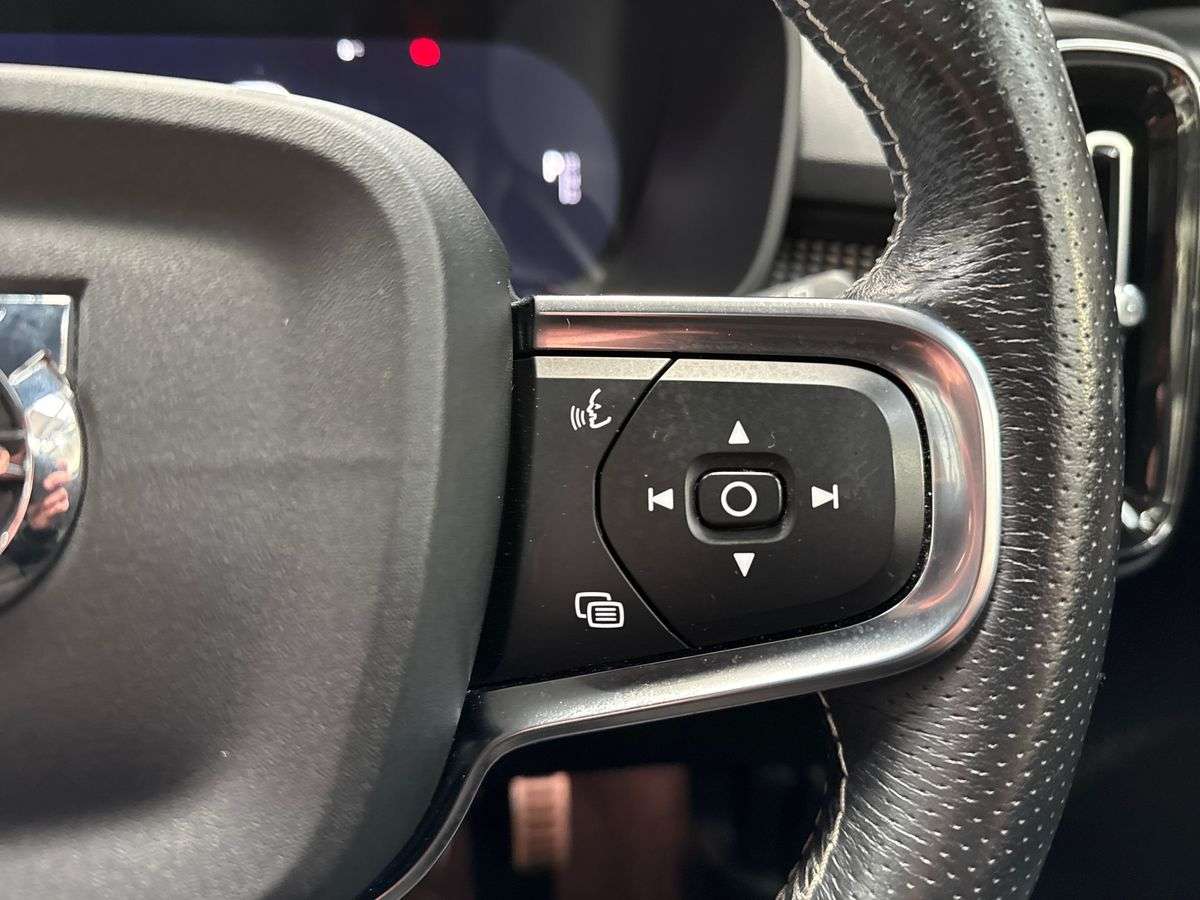 Used Volvo XC40 2021 for sale - 78196215: Photo 26