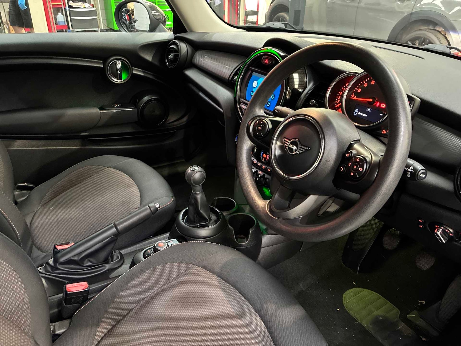 Used MINI Hatch 2019 for sale - 77061615: Photo 15