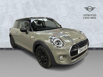 Used MINI Hatch 2019 for sale - 77061615: Photo