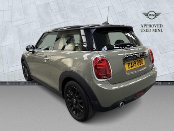Used MINI Hatch 2019 for sale - 77061615: Photo