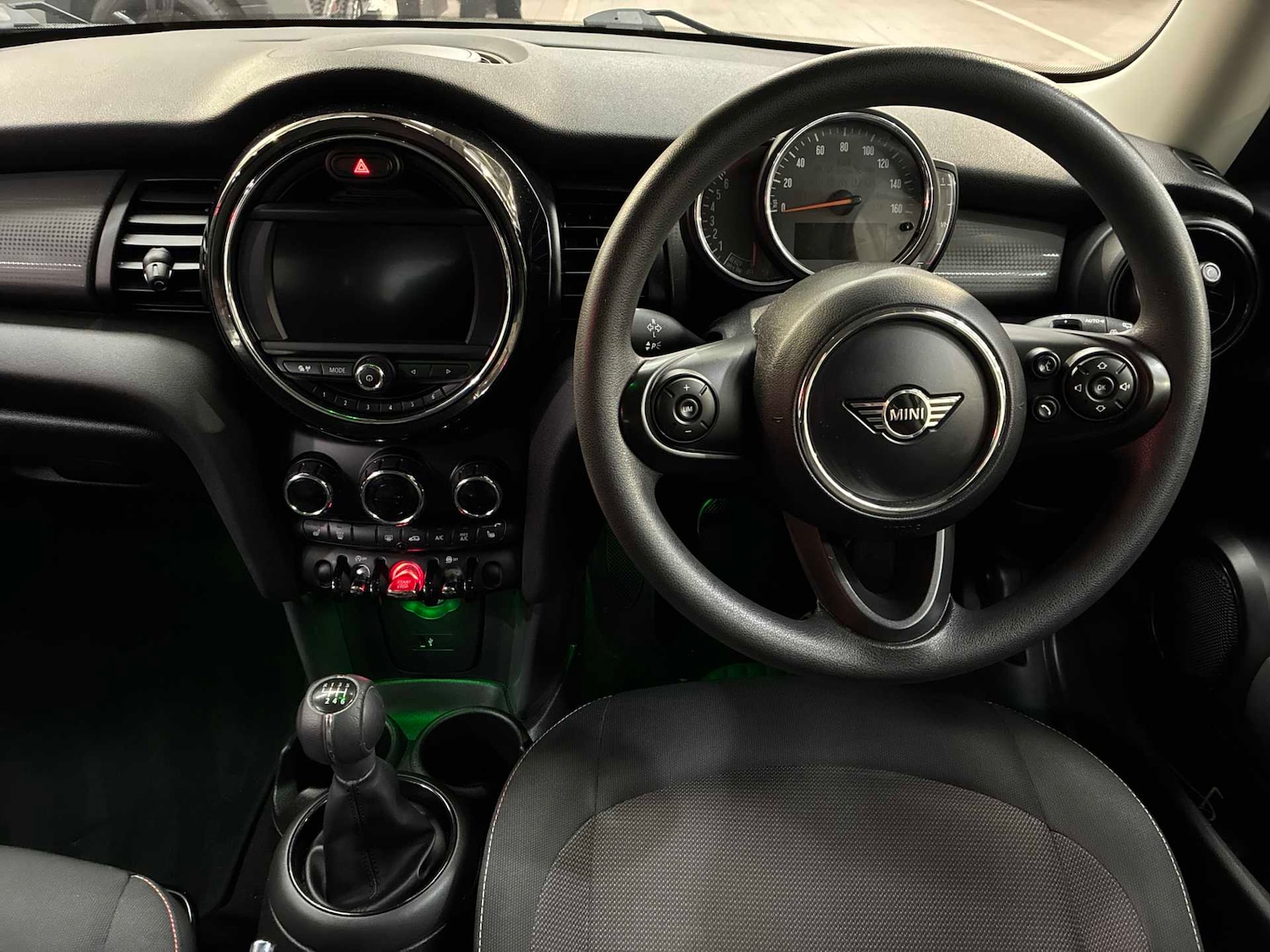 Used MINI Hatch 2019 for sale - 77061615: Photo 9