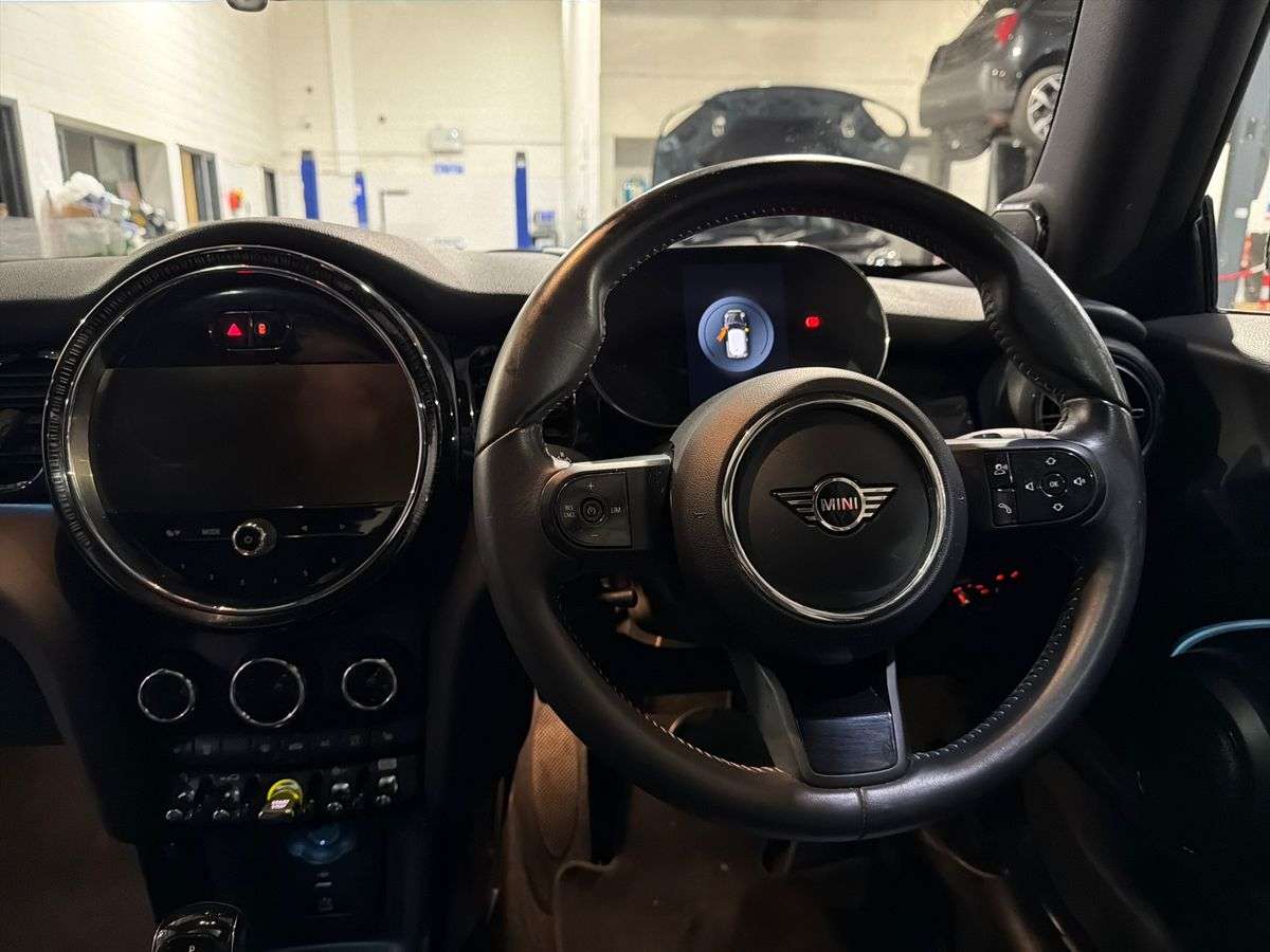 Used MINI Hatch 2022 for sale - 78078148: Photo 9