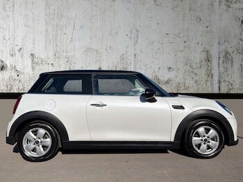 Used MINI Hatch 2023 for sale - 78511893: Photo