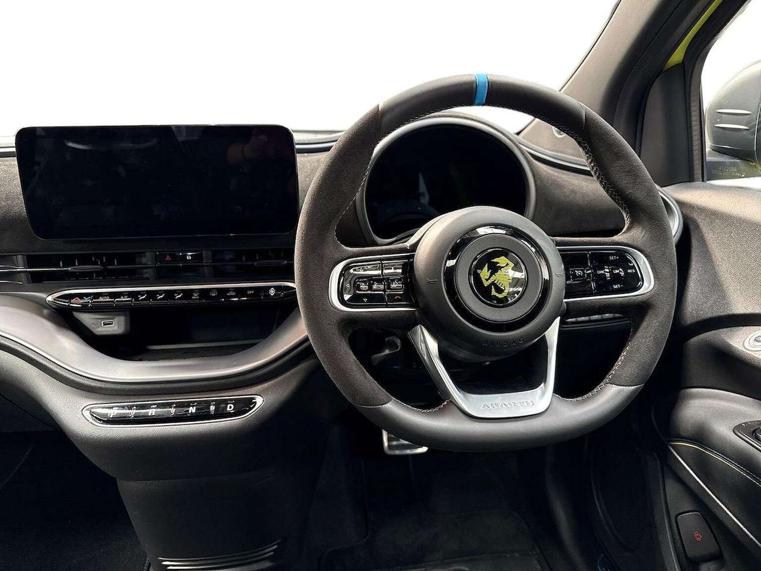 Used Abarth 500 2024 for sale - 77488618: Photo 9