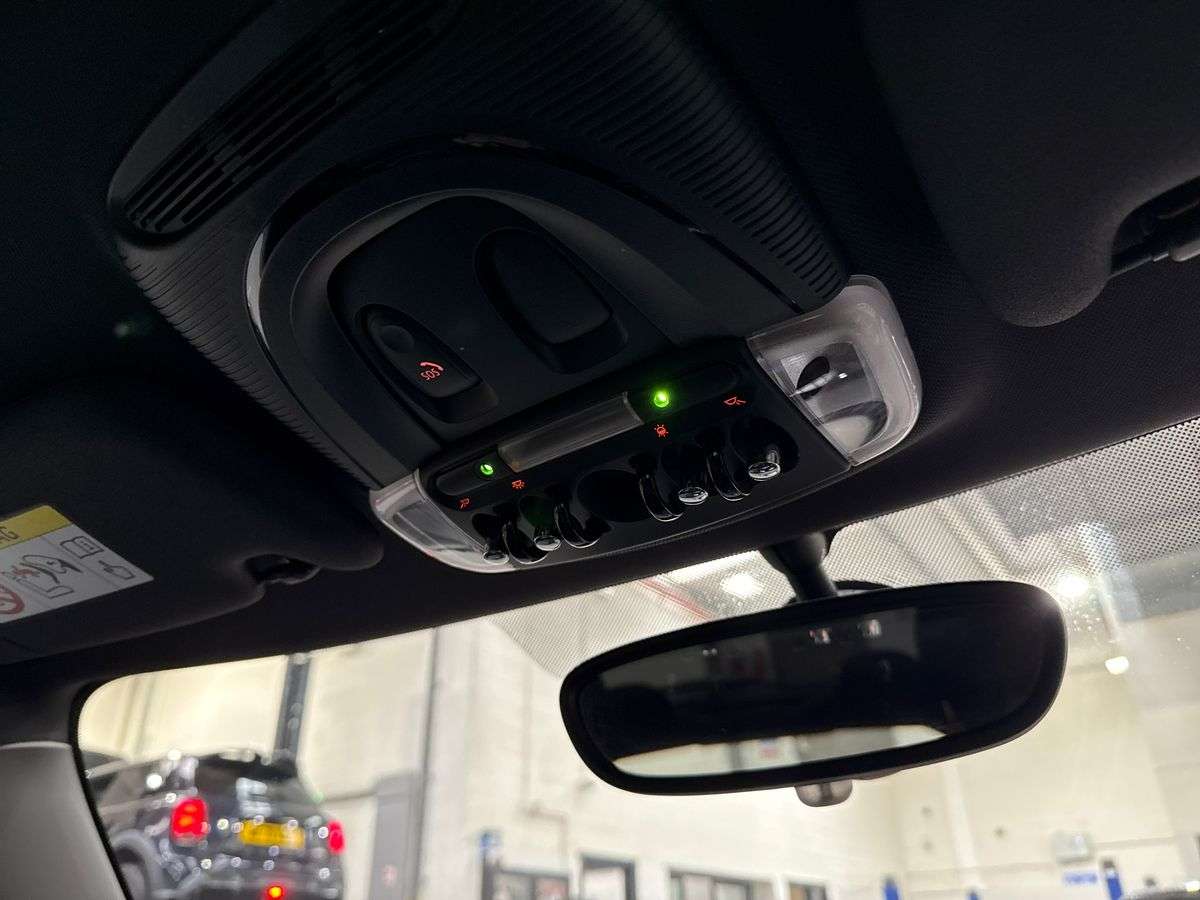 Used MINI Hatch 2020 for sale - 77590351: Photo 14