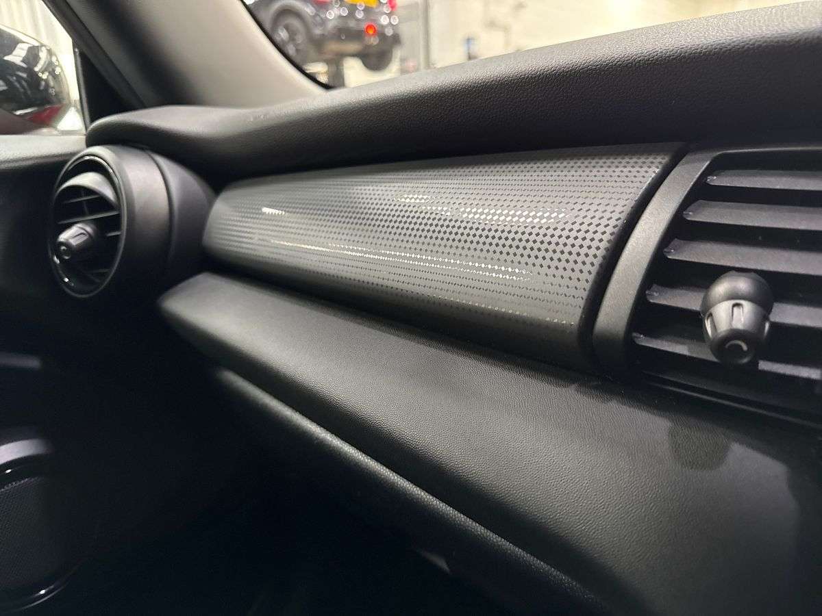 Used MINI Hatch 2020 for sale - 77590351: Photo 24