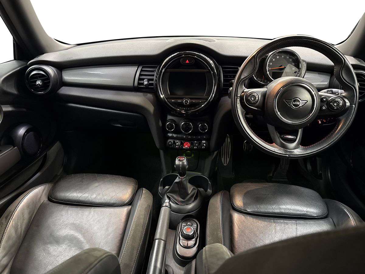 Used MINI Hatch 2020 for sale - 77590351: Photo 8