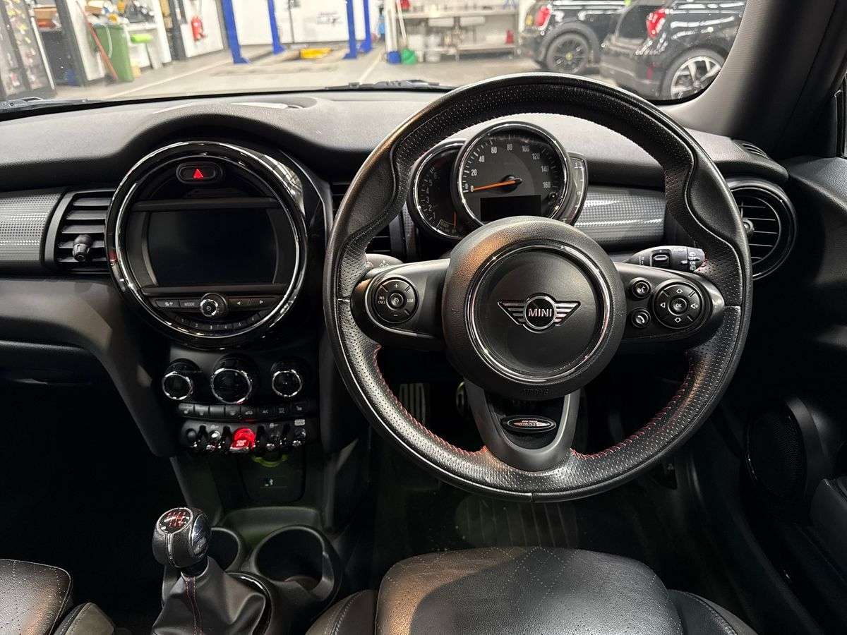 Used MINI Hatch 2020 for sale - 77590351: Photo 9