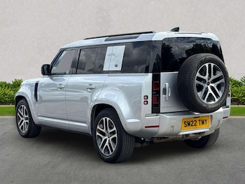 Used Land Rover Defender 2022 for sale - 79419337: Photo