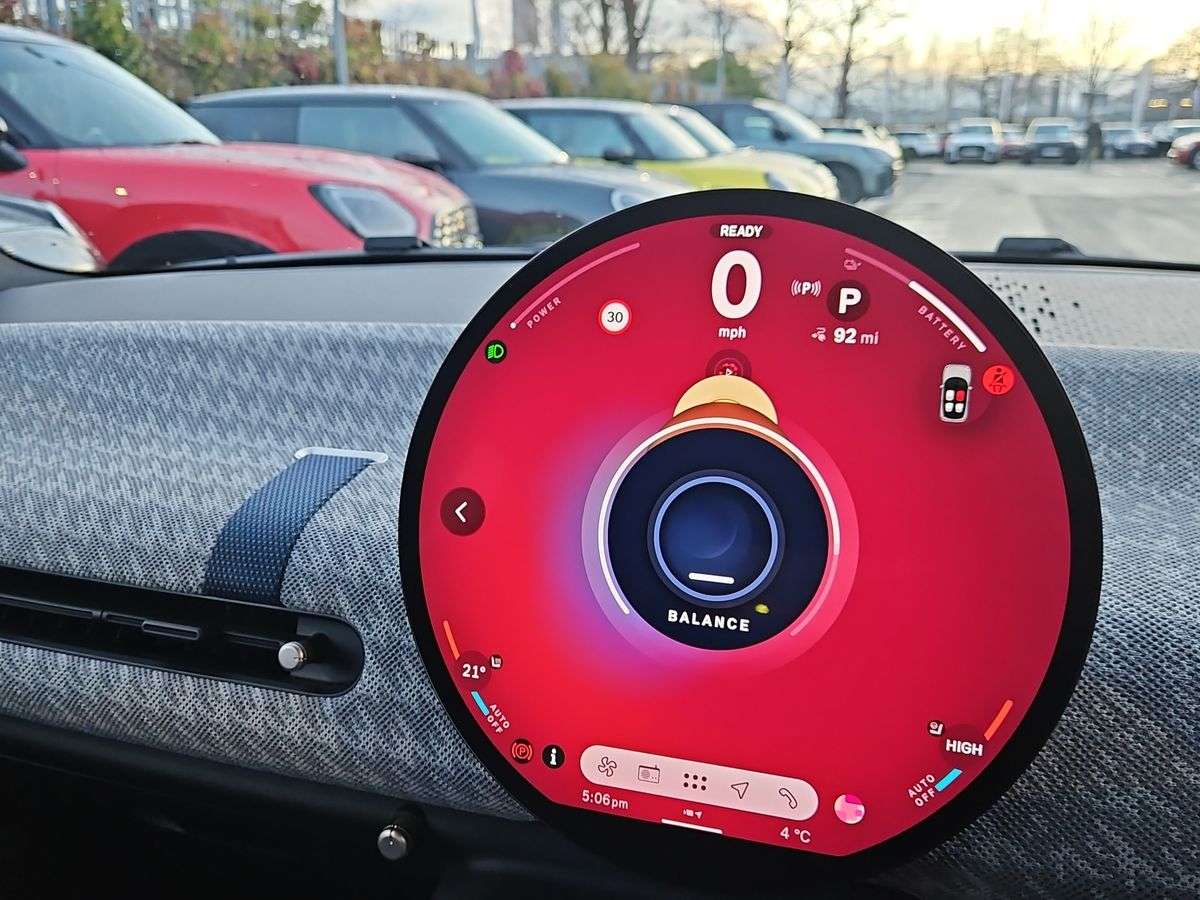 Used MINI Cooper 2024 for sale - 77980062: Photo 38