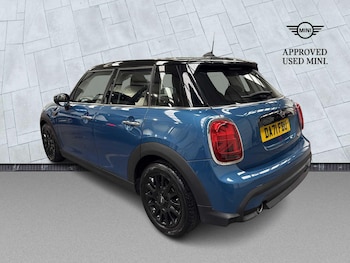 Used MINI Hatch 2022 for sale - 76713277: Photo
