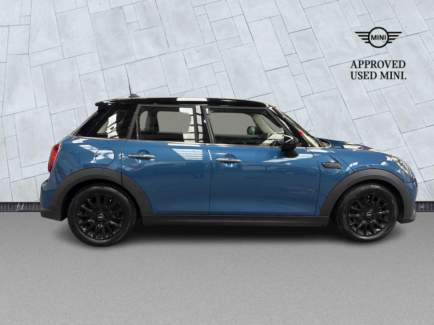 Used MINI Hatch 2022 for sale - 76713277: Photo 3