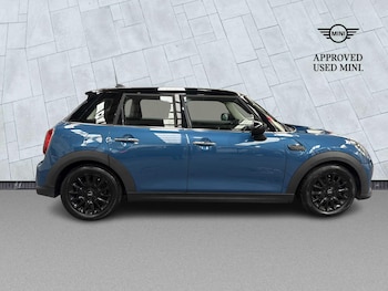 Used MINI Hatch 2022 for sale - 76713277: Photo
