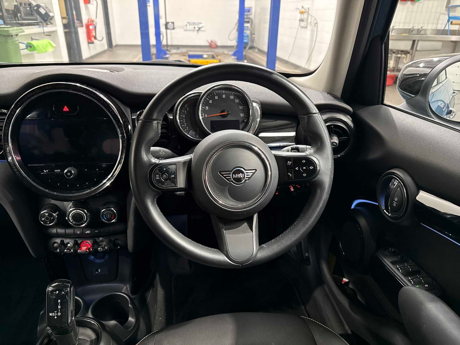 Used MINI Hatch 2022 for sale - 76713277: Photo 9