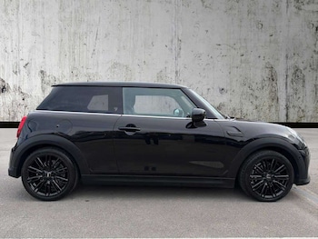 Used MINI Hatch 2022 for sale - 78281452: Photo