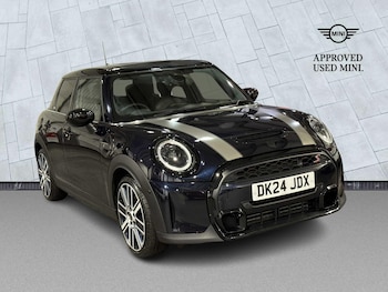 Used MINI Hatch 2024 for sale - 77775118: Photo