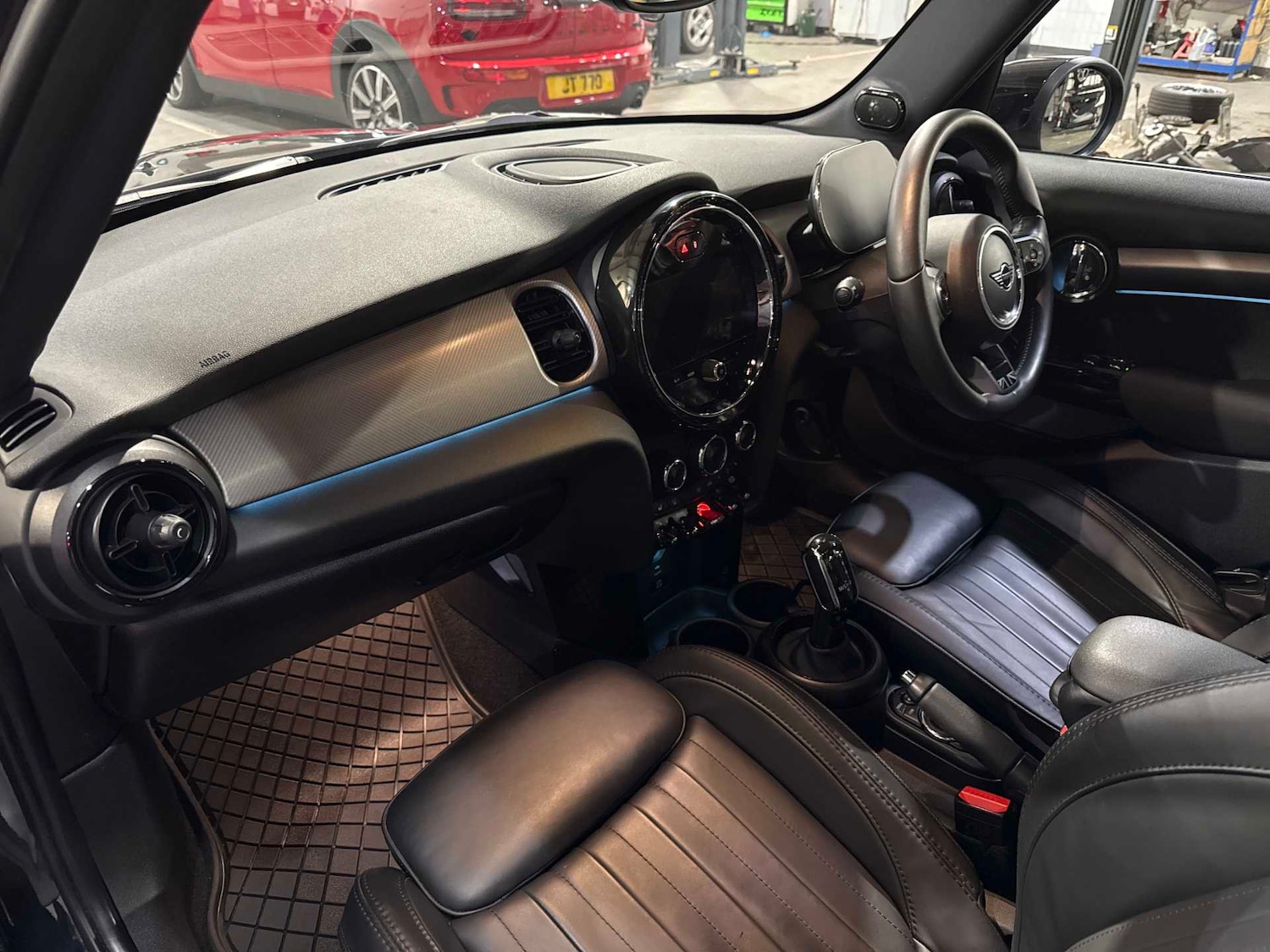 Used MINI Hatch 2024 for sale - 77775118: Photo 7