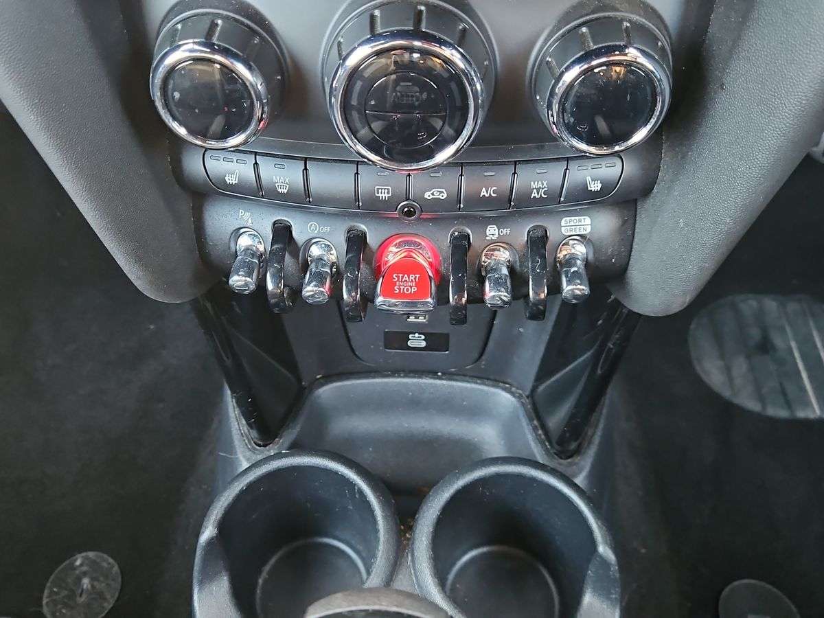 Used MINI Convertible 2023 for sale - 77980054: Photo 11