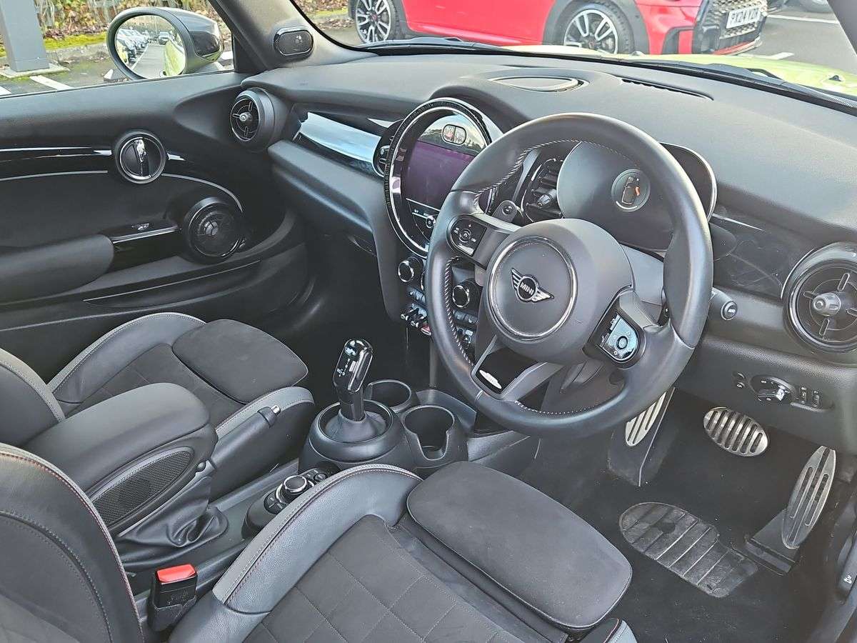 Used MINI Convertible 2023 for sale - 77980054: Photo 14