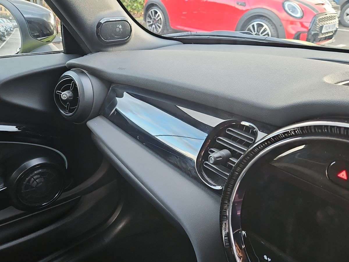 Used MINI Convertible 2023 for sale - 77980054: Photo 23